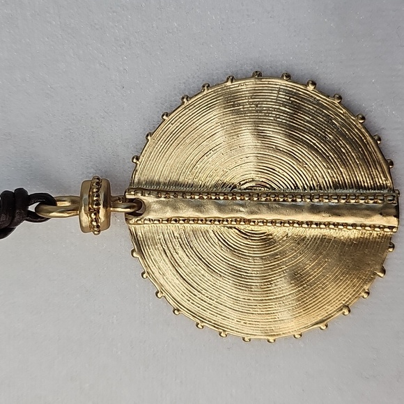 Chico's Rustic Gold Pendant Necklace wBrown Pull Cord Boho Tribal Native Ethnic - Picture 2 of 8